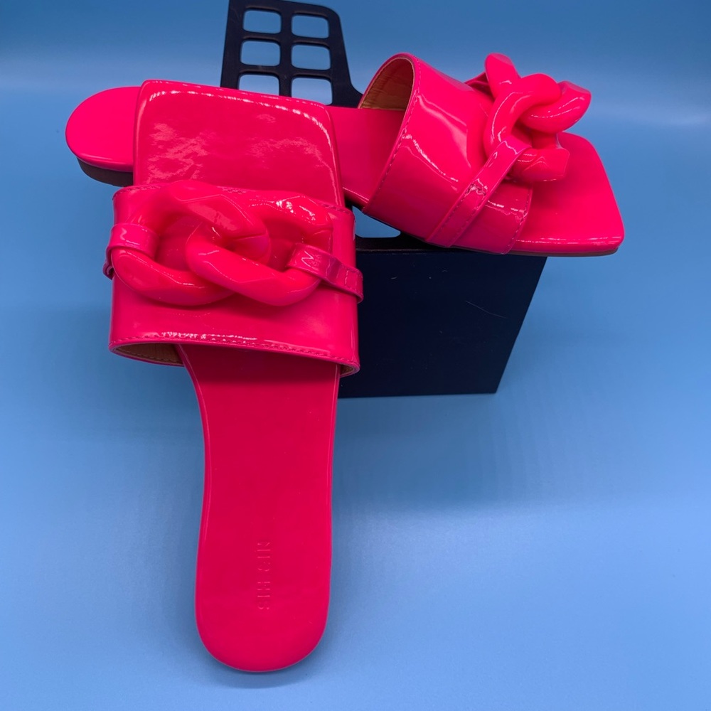 SHE&IN Florescent Pink Sandal, size 39.